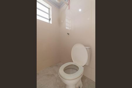 Banheiro de casa para alugar com 1 quarto, 44m² em Lajeado, São Paulo