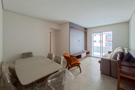 Sala de apartamento para alugar com 2 quartos, 86m² em Vilamar, Praia Grande