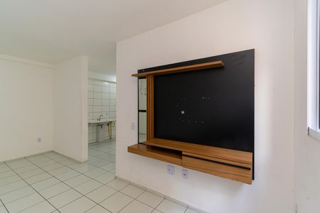 Sala de apartamento para alugar com 2 quartos, 54m² em Parque São Lourenço, São Paulo