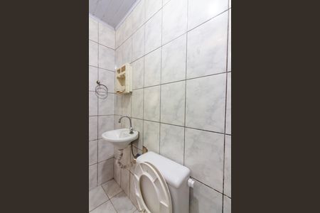 Banheiro de casa à venda com 7 quartos, 126m² em Jardim Primeiro de Maio (chacara Fazendinha), Osasco