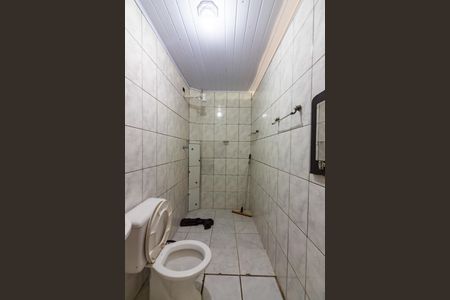 Banheiro de casa à venda com 7 quartos, 126m² em Jardim Primeiro de Maio (chacara Fazendinha), Osasco