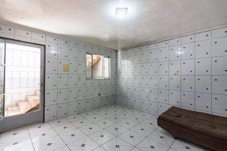 Sala de casa à venda com 7 quartos, 126m² em Jardim Primeiro de Maio (chacara Fazendinha), Osasco