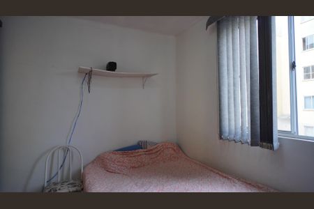 Quarto 1 de apartamento para alugar com 2 quartos, 43m² em Vila Nova, Porto Alegre