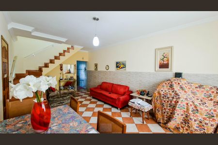 Sala de casa para alugar com 3 quartos, 123m² em Vila Rosalia, Guarulhos