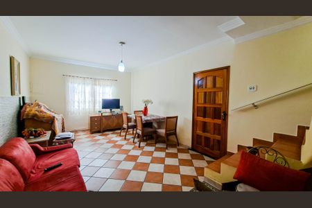 Sala de casa para alugar com 3 quartos, 123m² em Vila Rosalia, Guarulhos
