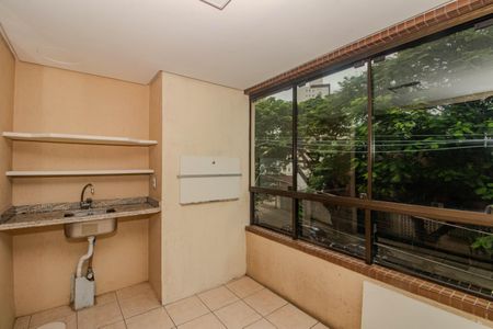 Sala - Varanda de apartamento para alugar com 3 quartos, 107m² em Petrópolis, Porto Alegre