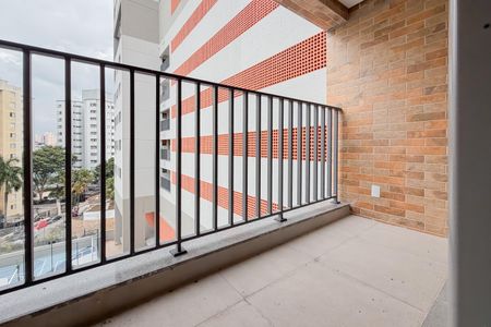 Varanda de kitnet/studio à venda com 1 quarto, 24m² em Chácara Klabin, São Paulo