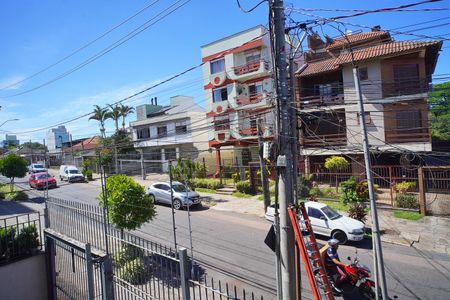 Varanda _Vista de apartamento para alugar com 2 quartos, 65m² em Passo D’areia, Porto Alegre