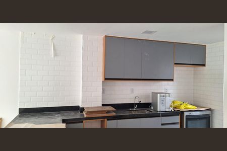 Casa de Condomínio para alugar com 3 quartos, 140m² em Itapuã, Salvador