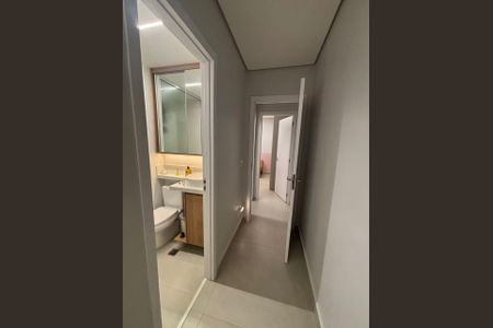 Corredor de apartamento para alugar com 2 quartos, 66m² em Parque Prado, Campinas