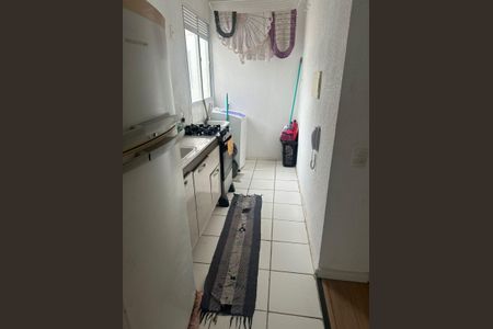 Cozinha de apartamento para alugar com 2 quartos, 39m² em Jardim Rossin, Campinas