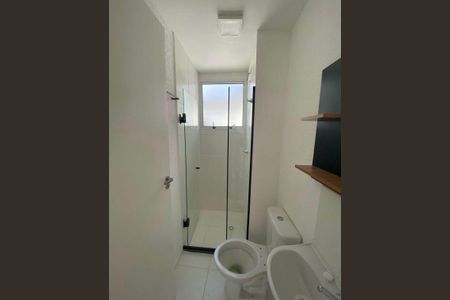 Banheiro de apartamento para alugar com 2 quartos, 39m² em Jardim Rossin, Campinas