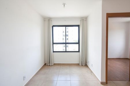 Sala de apartamento para alugar com 2 quartos, 50m² em Grand Ville, Uberlândia