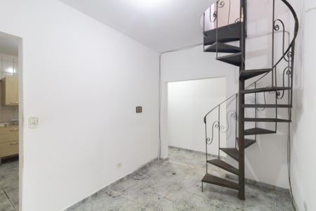 Sala de casa para alugar com 2 quartos, 60m² em Parque Santa Rita, São Paulo