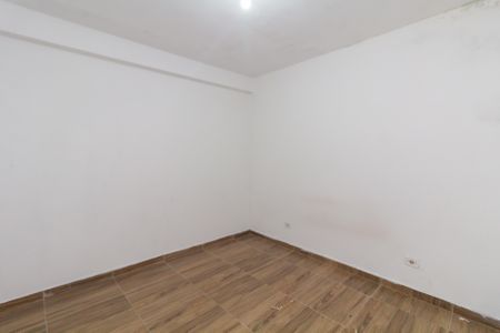 Quarto 1 de casa para alugar com 2 quartos, 60m² em Parque Santa Rita, São Paulo