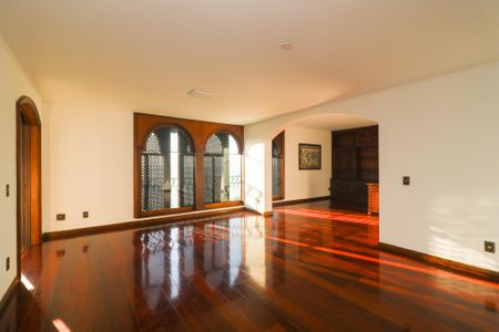 Sala 1 de apartamento para alugar com 3 quartos, 565m² em Vila Assunção, Porto Alegre