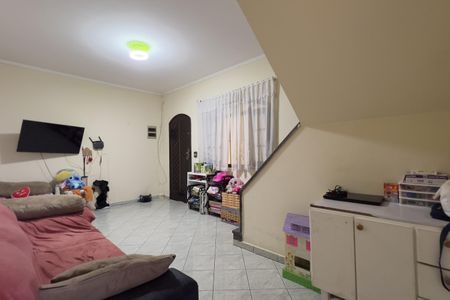 Sala de casa à venda com 2 quartos, 140m² em Jardim Santa Maria, Guarulhos