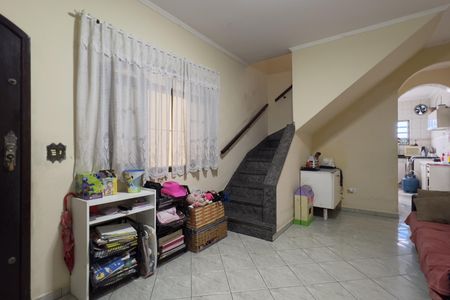 Sala de casa à venda com 2 quartos, 140m² em Jardim Santa Maria, Guarulhos