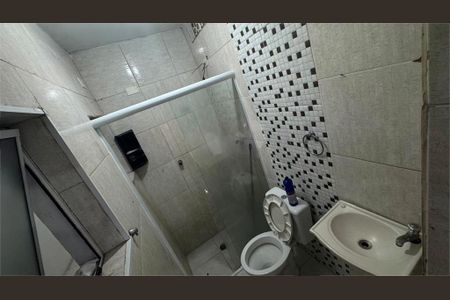 Casa à venda com 4 quartos, 220m² em Jardim Teles de Menezes, Santo André