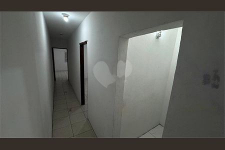 Casa à venda com 4 quartos, 220m² em Jardim Teles de Menezes, Santo André