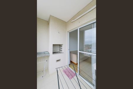 Apartamento para alugar com 2 quartos, 60m² em Jardim Santa Maria, Jacareí