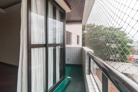 Varanda da Sala de apartamento para alugar com 3 quartos, 104m² em Vila Júlia, Poá