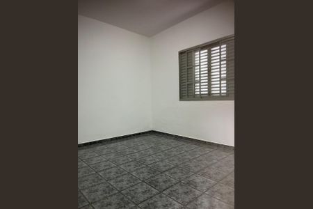 Casa para alugar com 3 quartos, 250m² em Jardim Ismenia, São José dos Campos