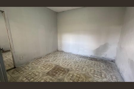 Sala de casa para alugar com 1 quarto, 70m² em Jardim Olavo Bilac, Duque de Caxias