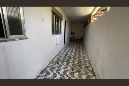Varanda de casa para alugar com 1 quarto, 70m² em Jardim Olavo Bilac, Duque de Caxias