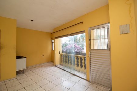 Sala/Cozinha de casa para alugar com 1 quarto, 20m² em Picanço, Guarulhos