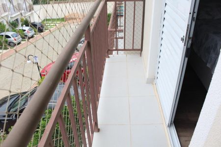 Varanda de casa para alugar com 2 quartos, 52m² em Chácara Ondas Verdes, Cotia