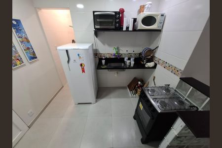 Cozinha de apartamento para alugar com 1 quarto, 45m² em Lapa, Rio de Janeiro