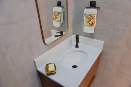 Lavabo de apartamento para alugar com 2 quartos, 100m² em Santa Lúcia, Belo Horizonte
