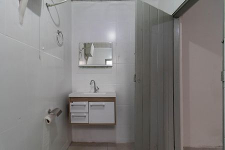 Banheiro da Suíte de casa para alugar com 1 quarto, 35m² em Vila Ribeiro de Barros, São Paulo
