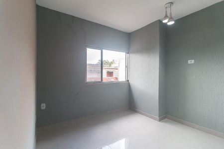 Sala de casa para alugar com 1 quarto, 49m² em Calmon Viana, Poá