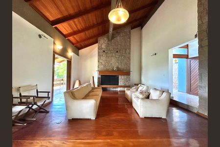 Sala de casa de condomínio para alugar com 5 quartos, 555m² em Santo Antonio de Lisboa, Florianópolis