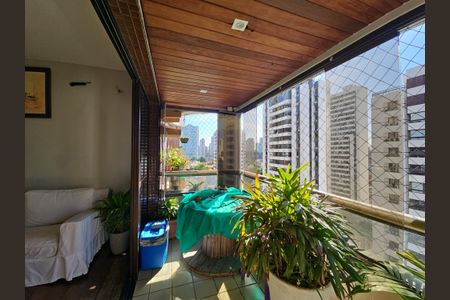 Varanda de apartamento para alugar com 4 quartos, 136m² em Candeal, Salvador