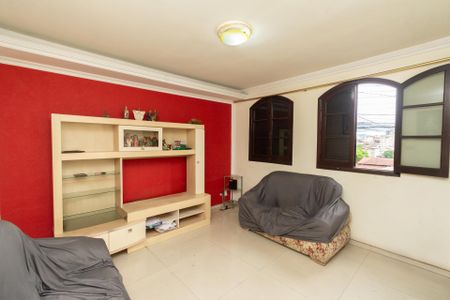 Casa à venda com 3 quartos, 360m² em Eldorado, Contagem