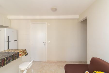 Sala de apartamento para alugar com 2 quartos, 40m² em Jardim Helian, São Paulo
