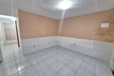 Sala de casa para alugar com 1 quarto, 50m² em Parque Uruguaiana, Duque de Caxias