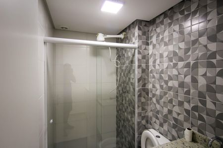 Banheiro de apartamento para alugar com 1 quarto, 41m² em Vila Zelina, São Paulo