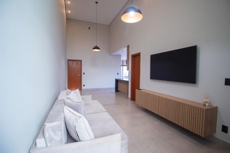 Sala de casa de condomínio para alugar com 3 quartos, 149m² em Parque São Bento, Sorocaba