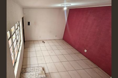 Sala de casa para alugar com 2 quartos, 80m² em Vila Sacadura Cabral, Santo André