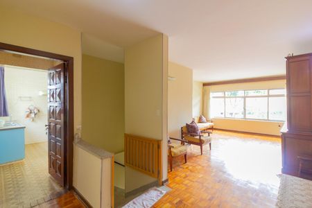 Sala de casa para alugar com 3 quartos, 150m² em Vila Marari, São Paulo