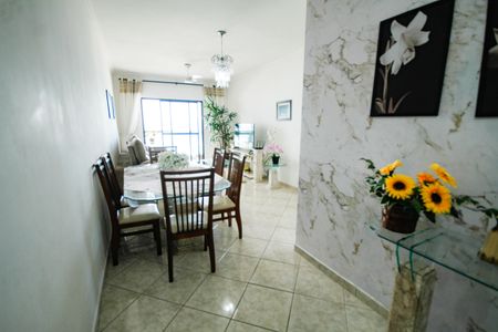 Hall de apartamento para alugar com 3 quartos, 126m² em Vila Caiçara, Praia Grande