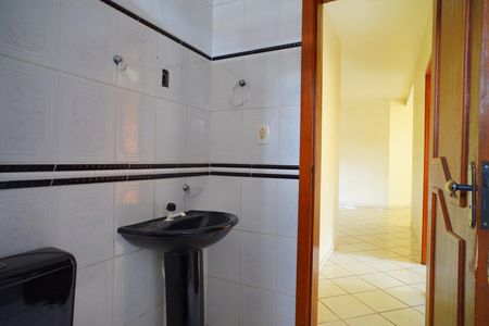 Banheiro de apartamento para alugar com 2 quartos, 60m² em Bela Vista, Porto Alegre