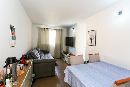 sala de apartamento à venda com 2 quartos, 50m² em Parque Pinheiros, Taboão da Serra