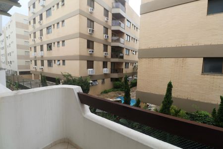 Varanda de apartamento para alugar com 2 quartos, 68m² em Jardim Vitoria, Guarujá