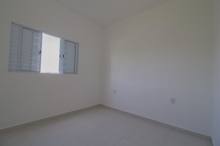 Quarto 2 de casa para alugar com 2 quartos, 70m² em Jardim Aracy, Mauá