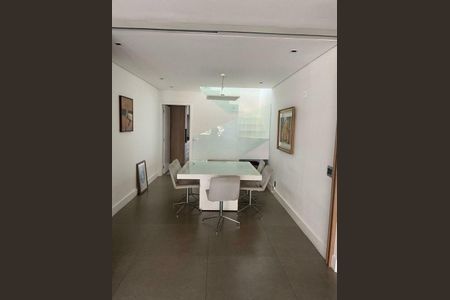 Apartamento para alugar com 3 quartos, 288m² em Morumbi, São Paulo